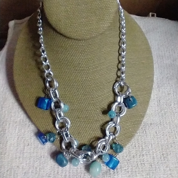 Silvertone blue beads chain necklace - Picture 1 of 4
